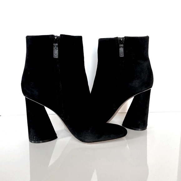 MERCEDES CASTILLO Kaida Black Suede Boots Booties With Geometric Heel Size 9 - Picture 1 of 13